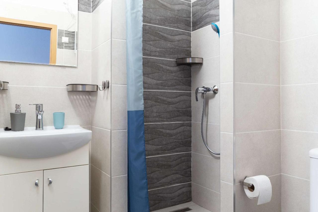 Jonas Apartments - Great Location Near Bratislava City Center Exterior foto