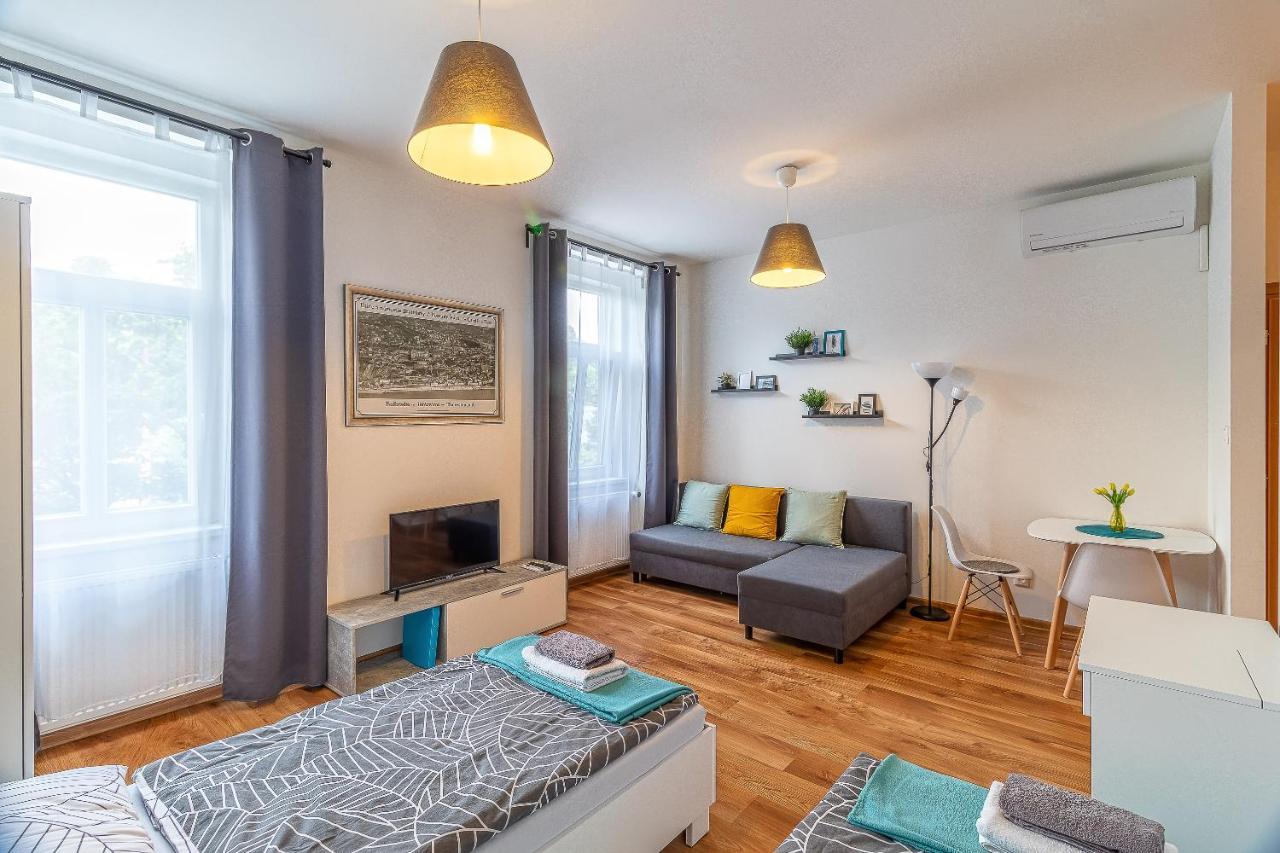 Jonas Apartments - Great Location Near Bratislava City Center Exterior foto